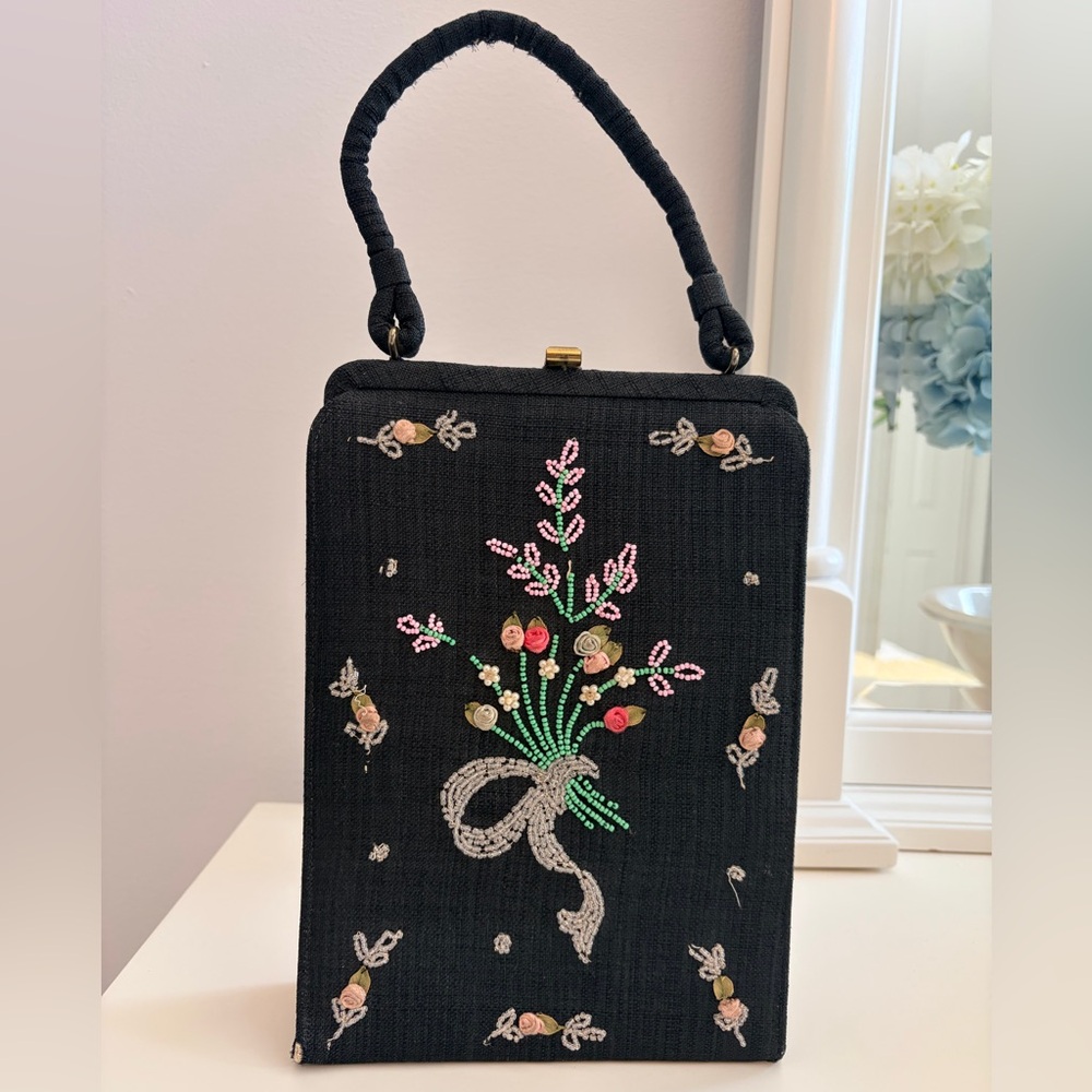 Fabulous Vintage Soure’ Bag New York Black Floral Embroidered Beaded Purse